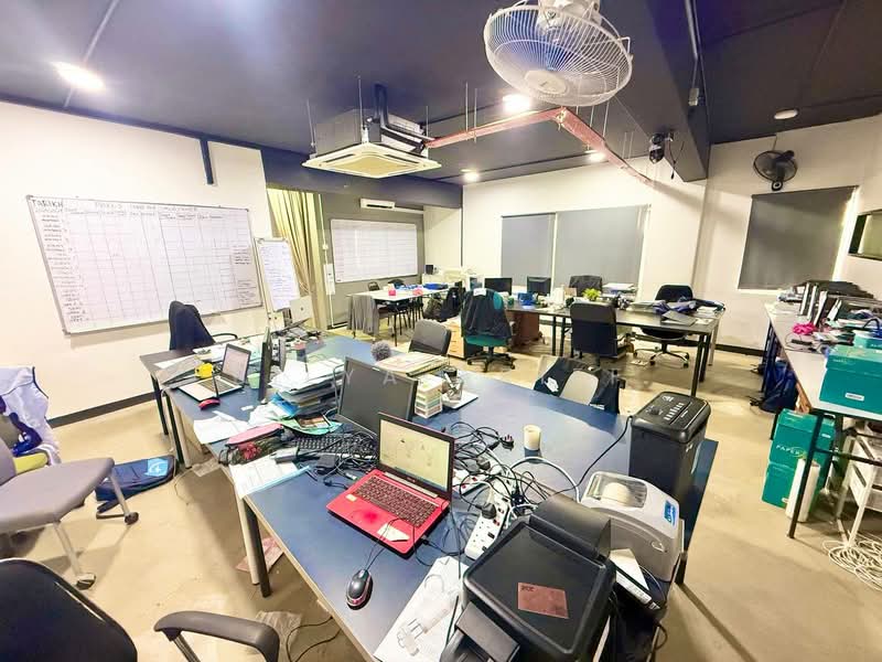 Shop / Office for Sale in Ampang Hilir (Ampang) - BILYA ARIFF - Interior - PropertyGuru.com.my