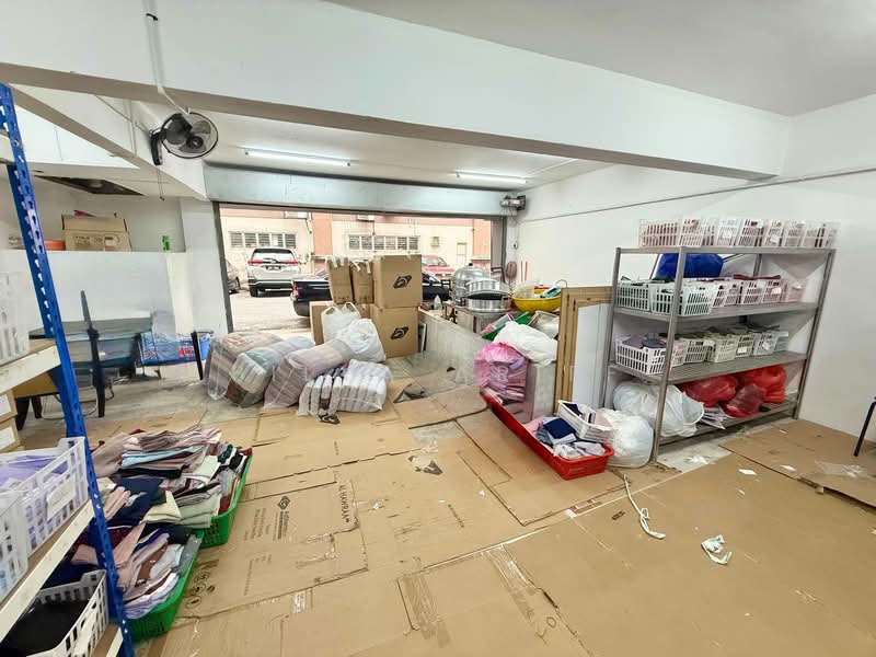 Shop / Office for Sale in Ampang Hilir (Ampang) - BILYA ARIFF - Interior - PropertyGuru.com.my