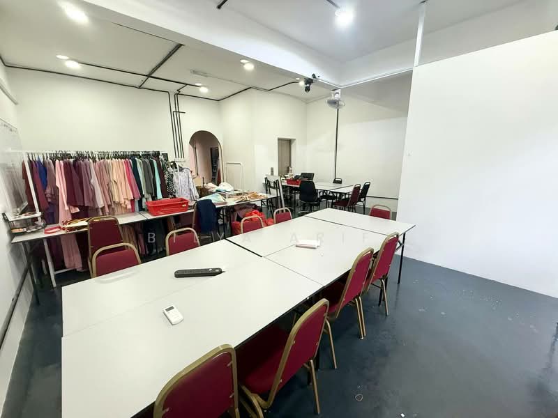Shop / Office for Sale in Ampang Hilir (Ampang) - BILYA ARIFF - Interior - PropertyGuru.com.my