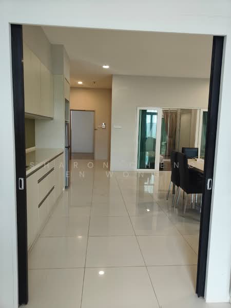 Upland Serviced Suite (USS) untuk Untuk Disewa - RM 3,200 /bulan, Feb 2026 - Kitchen - PropertyGuru.com.my
