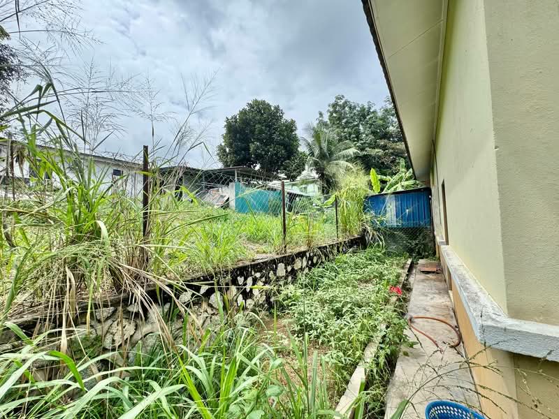 Semi-Detached House for Sale in Sepang (Selangor) - Azizirrahim . - Exterior - PropertyGuru.com.my