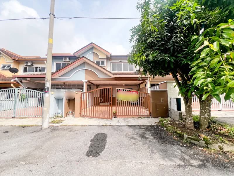 2-storey Terraced House for Sale in Taman Pinggiran Saujana (Kajang) - Ahmad Fadlee - PropertyGuru.com.my