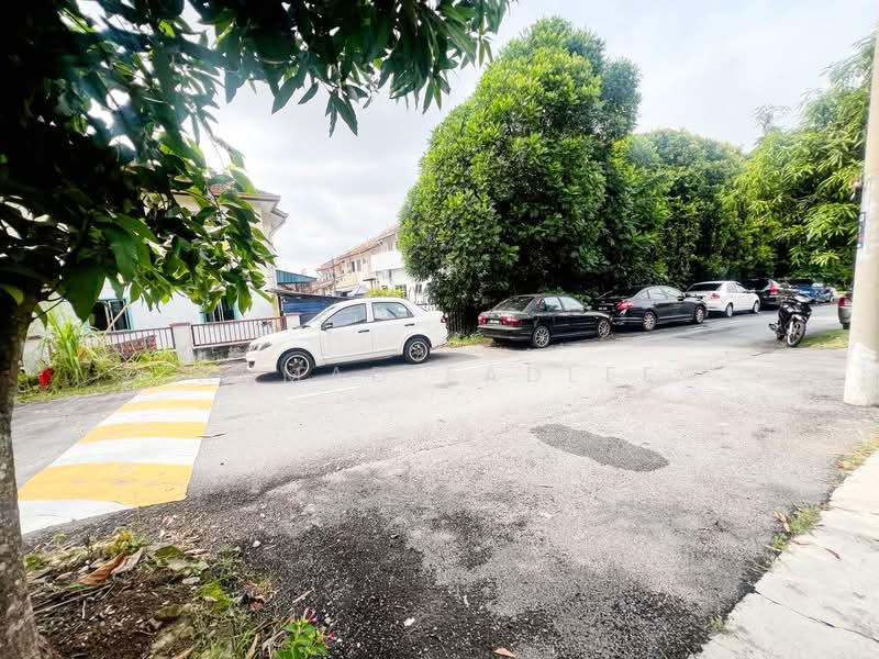 2-storey Terraced House for Sale in Taman Pinggiran Saujana (Kajang) - Ahmad Fadlee - PropertyGuru.com.my