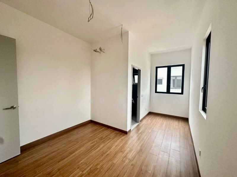 Semi-Detached House for Sale in Cyberjaya (Selangor) - Ahmad Fadlee - PropertyGuru.com.my