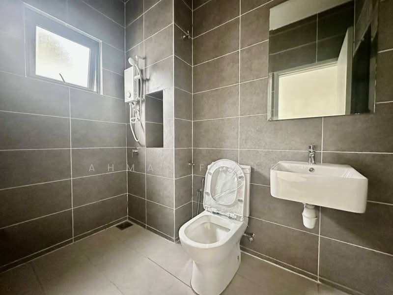 Semi-Detached House for Sale in Cyberjaya (Selangor) - Ahmad Fadlee - PropertyGuru.com.my