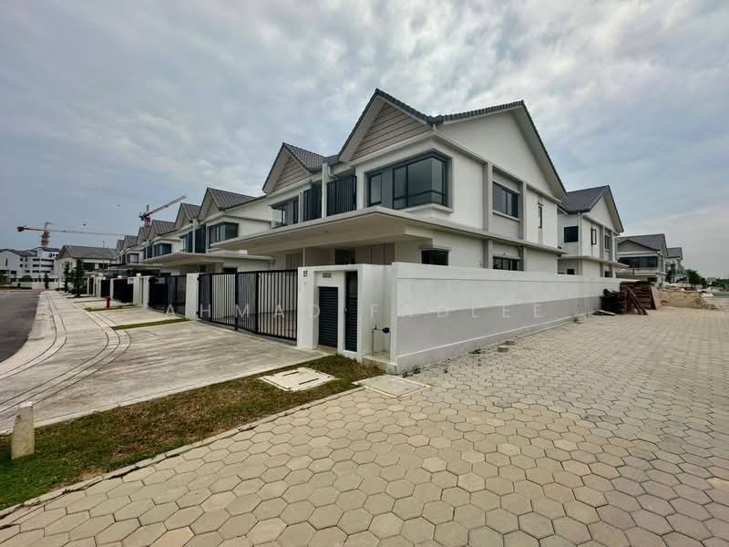 Semi-Detached House for Sale in Cyberjaya (Selangor) - Ahmad Fadlee - PropertyGuru.com.my