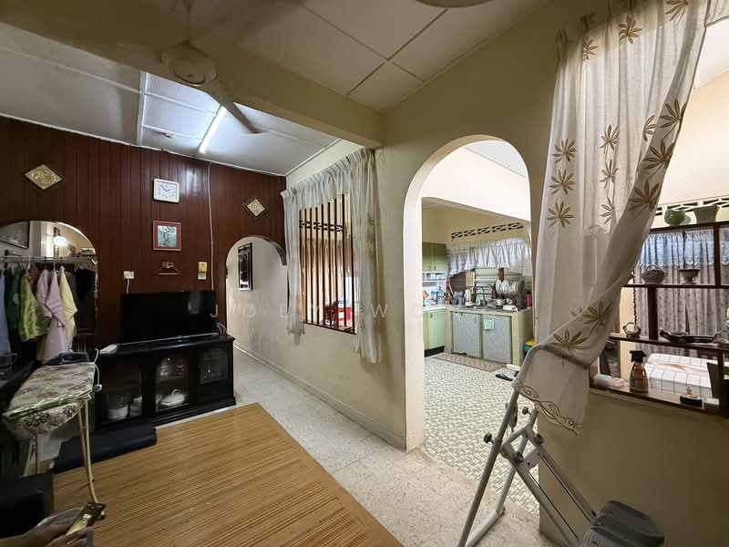 1-storey Terraced House for Sale in Seksyen 14 (Petaling Jaya) - Joey Wong - Living Room - PropertyGuru.com.my