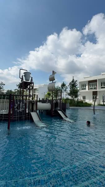 Condominium for Sale at d'Brightton - NadiaIsmanu Janie - Exterior - PropertyGuru.com.my