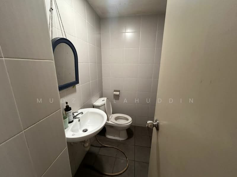 Apartment for Sale at Residensi Pandanmas - Mudz Salahuddin - Bathroom - PropertyGuru.com.my