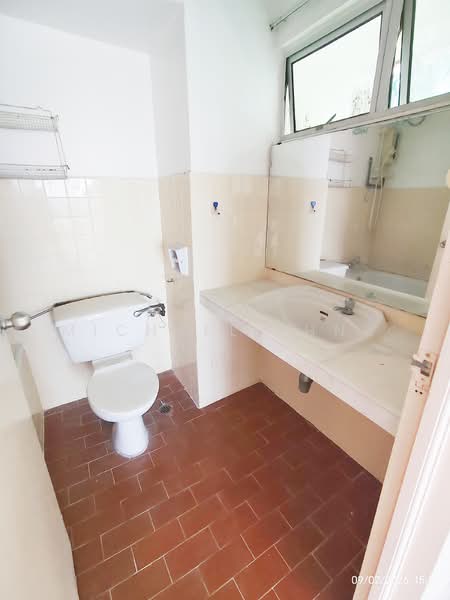 Condominium for Sale at The Reef Condominium - Michael Khng - PropertyGuru.com.my