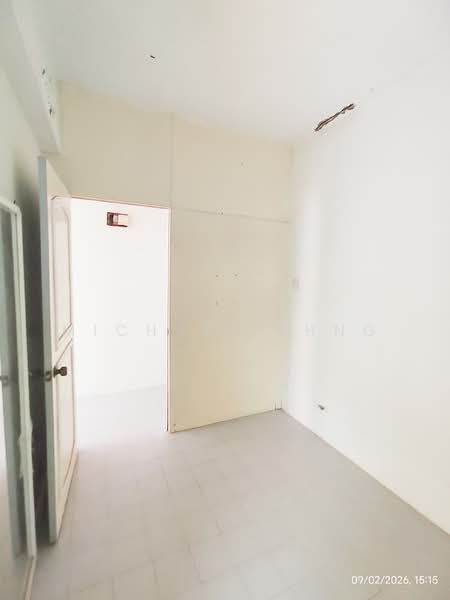 Condominium for Sale at The Reef Condominium - Michael Khng - PropertyGuru.com.my