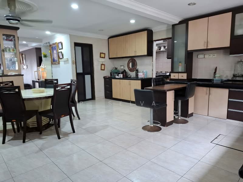 2-storey Terraced House for Sale in Taman Lucky (Bangsar) - P. Selva - Kitchen - PropertyGuru.com.my