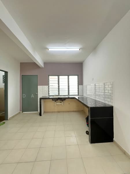 Taman Scientex Pasir Gudang untuk Untuk Dijual - RM 428,000, Mac 2026 - Kitchen - PropertyGuru.com.my