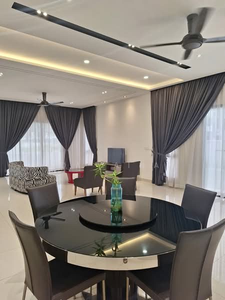 Semi-Detached House for Sale in Telok Panglima Garang (Selangor) - Eda Zainal - Living Room - PropertyGuru.com.my