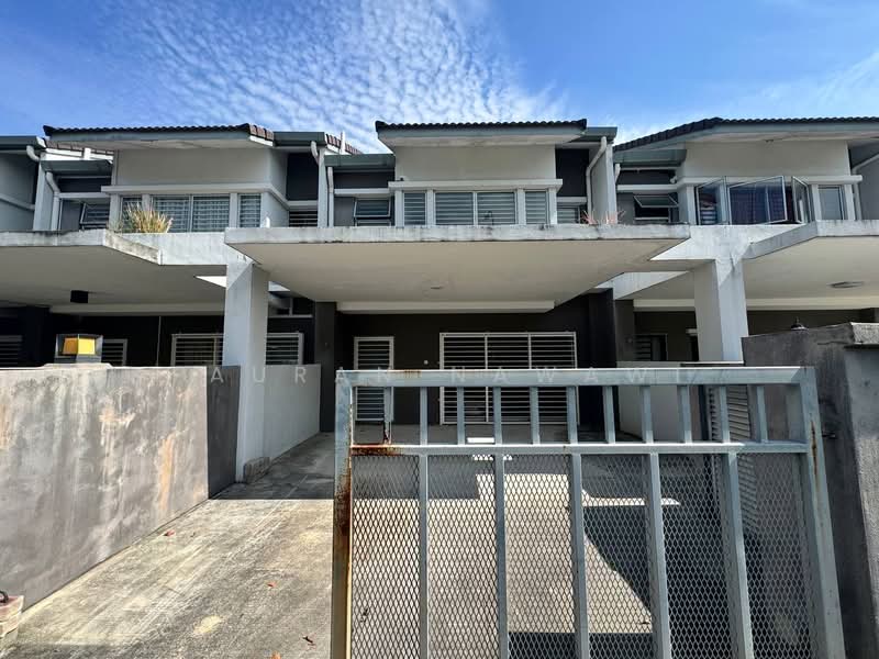 2-storey Terraced House for Sale in Semenyih (Selangor) - Fauran Nawawi - Exterior - PropertyGuru.com.my