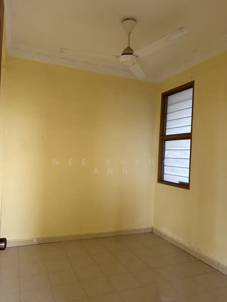 Flat for Sale at Rumah Pangsa Taman Flora - Wee Kheng Ann - Interior - PropertyGuru.com.my