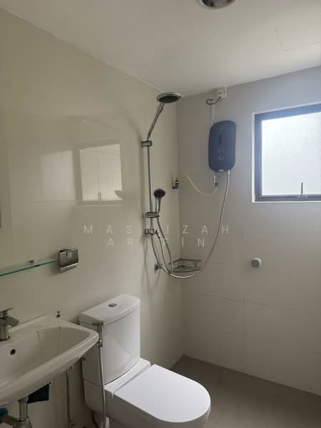 Condominium for Sale at Royal Domain Sri Putramas 2 - Masnizah Arifin - Bathroom - PropertyGuru.com.my