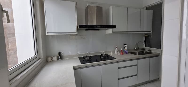 3-storey Terrace, Denai Pinang 6, Seri Tanjung Pinang, Penang untuk Untuk Disewa - RM 5,000 /bulan, Mac 2026 - Kitchen - PropertyGuru.com.my