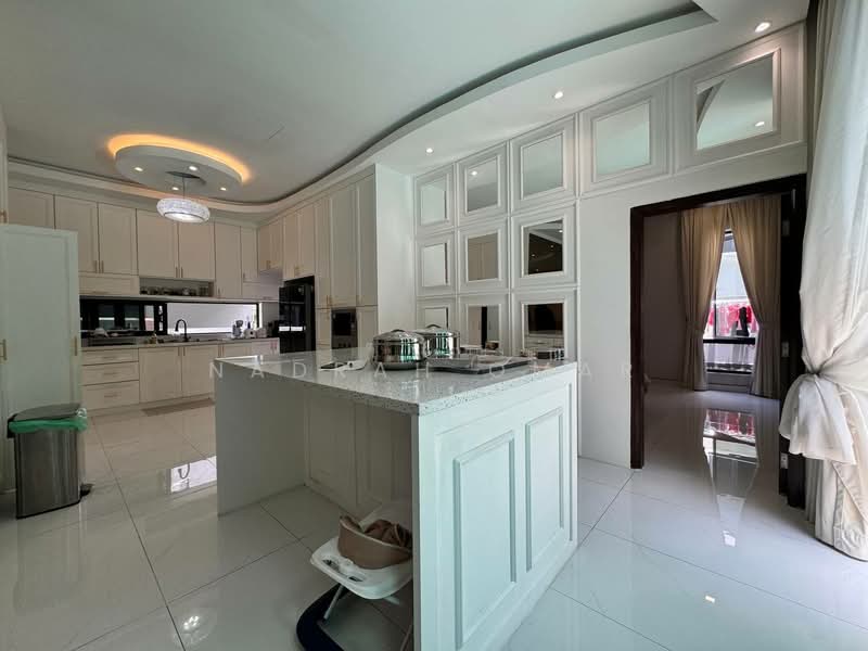 Bungalow for Sale in Country Heights (Kajang) - Nadrah Omar - Kitchen - PropertyGuru.com.my