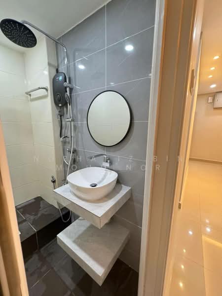 Baiduri Apartment untuk Untuk Disewa - RM 1,900 /bulan, Feb 2026 - Bathroom - PropertyGuru.com.my