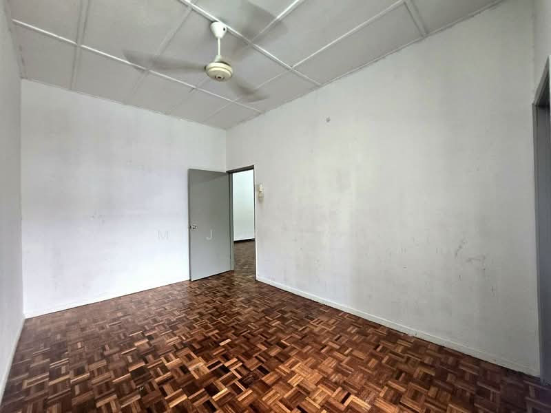 Townhouse for Sale in Ampang (Kuala Lumpur) - M.J Zairin - Interior - PropertyGuru.com.my