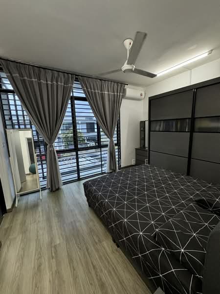 2-storey Terraced House for Sale in Bandar Seri Alam (Masai) - May Lee - Bedroom - PropertyGuru.com.my