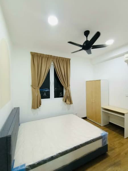 Condominium for Rent at Unipark Condominium - Evanslee . - Bedroom - PropertyGuru.com.my