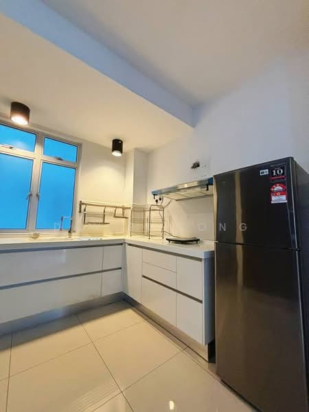 Service Residence for Sale at D'Ambience Residences (Pangsapuri Ikatan Flora) - Daniel Yong - Kitchen - PropertyGuru.com.my