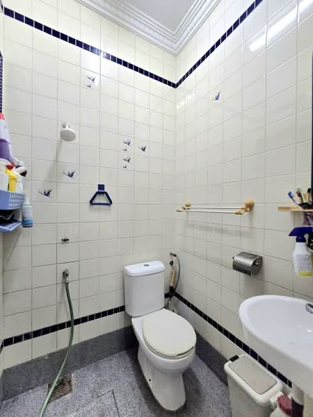 2-storey Terraced House for Sale in Taman Muda (Ampang) - M.J Zairin - Bathroom - PropertyGuru.com.my