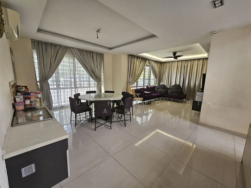 2-storey Terraced House for Sale in Denai Alam (Shah Alam) - Zairul Hamedi Bin Zainal - Living Room - PropertyGuru.com.my