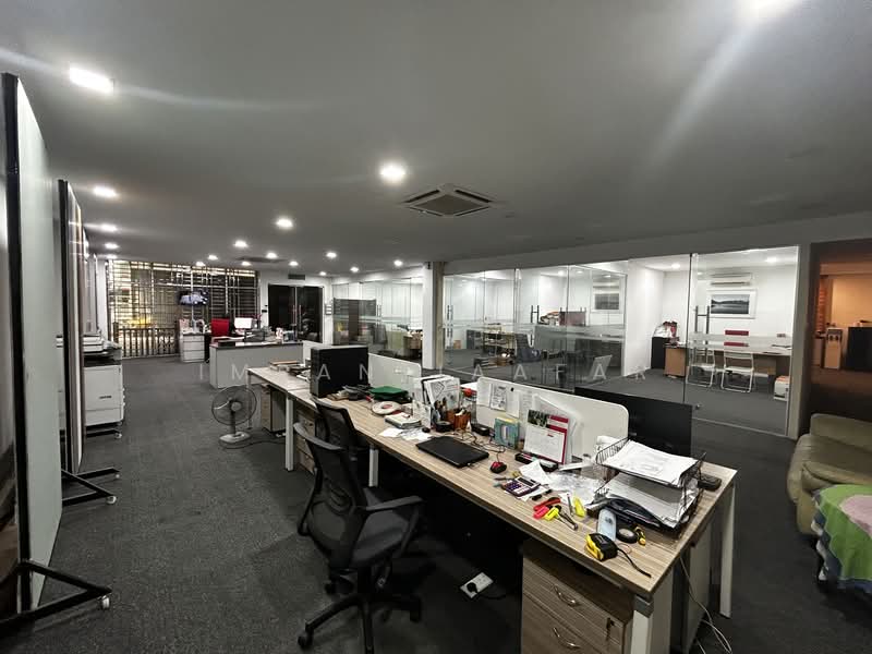 Warehouse for Sale in Sek 34,Taman Industri Desa Kemuning (Shah Alam) - Imran Jaafar - Interior - PropertyGuru.com.my