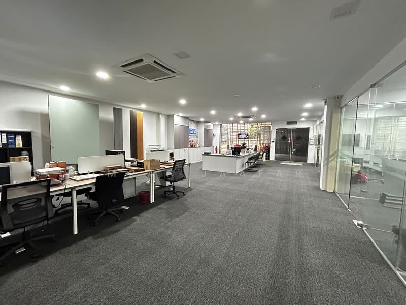 Warehouse for Sale in Sek 34,Taman Industri Desa Kemuning (Shah Alam) - Imran Jaafar - Interior - PropertyGuru.com.my