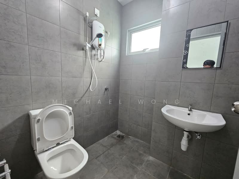 Terraced House for Rent in Gombak (Selangor) - Michael Wong - Bathroom - PropertyGuru.com.my