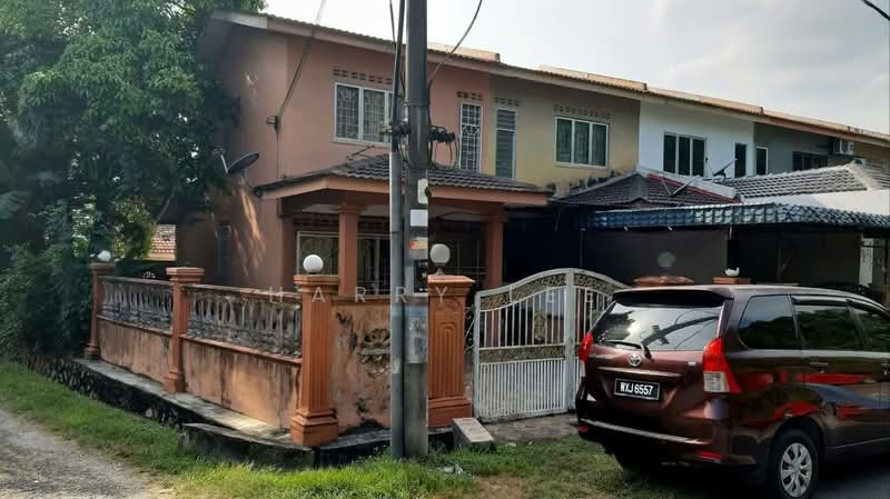 2-storey Terraced House for Sale in Semenyih (Selangor) - Harry Lee - Exterior - PropertyGuru.com.my