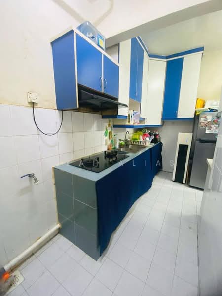 Pesona Villa untuk Untuk Dijual - RM 330,000, Mac 2026 - Kitchen - PropertyGuru.com.my