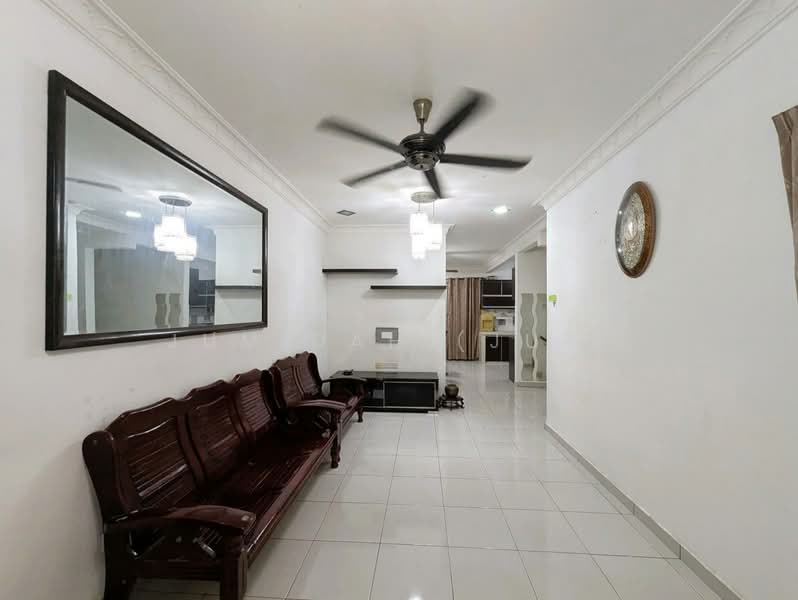 Townhouse for Sale in Batu Caves (Selangor) - JUMIDAH (JUE) - Living Room - PropertyGuru.com.my