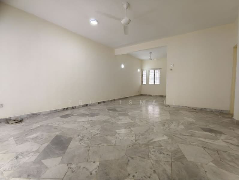 2-storey Terraced House for Sale in Setiawangsa (Kuala Lumpur) - Azrul Ismail - Living Room - PropertyGuru.com.my