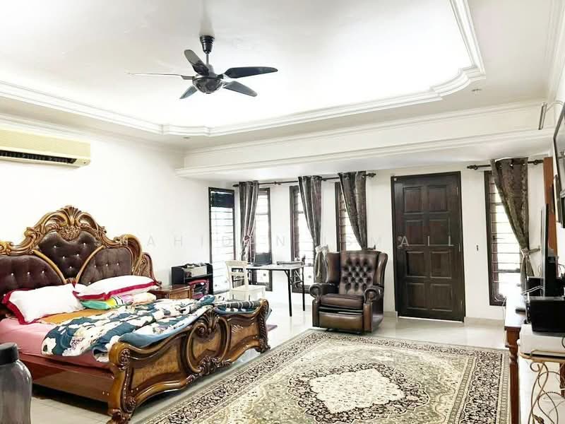Semi-Detached House for Sale in Ampang Jaya (Ampang) - Shahidan Ismail - Bedroom - PropertyGuru.com.my