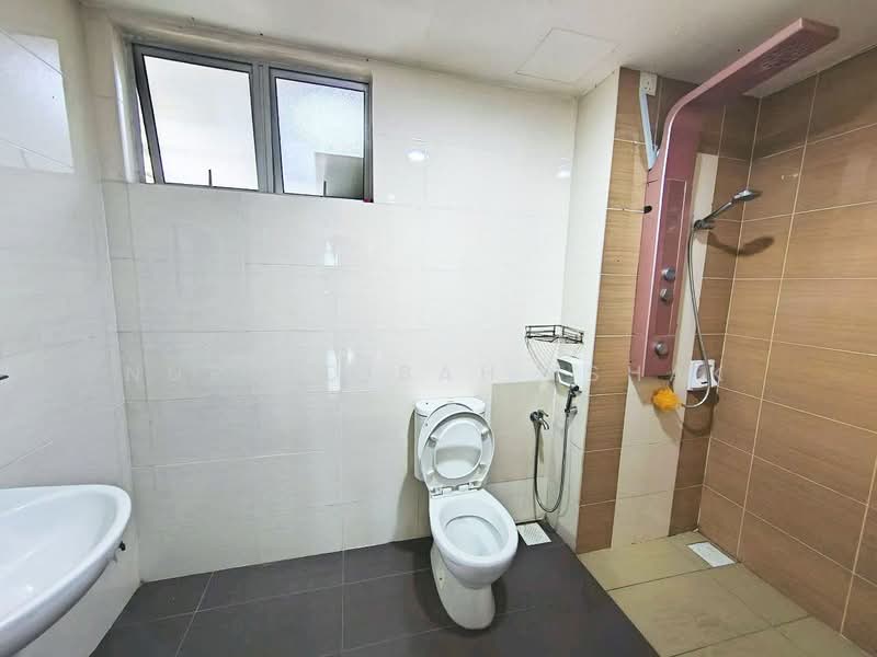 Condominium for Sale at Mutiara Anggerik - Nur Adibah Ishak - Bathroom - PropertyGuru.com.my