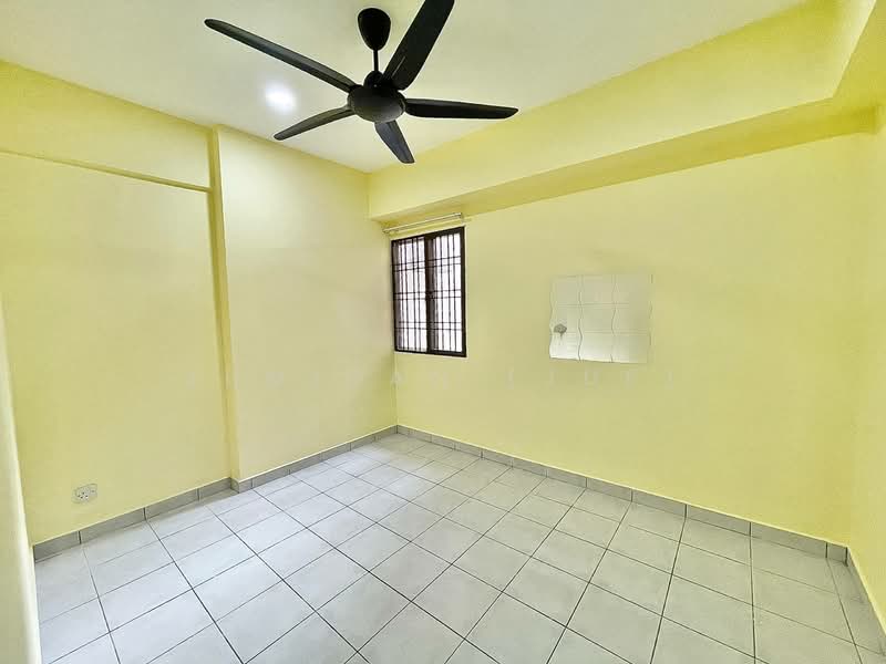 Apartment for Sale at Pangsapuri Sri Cempaka - JUMIDAH (JUE) - PropertyGuru.com.my