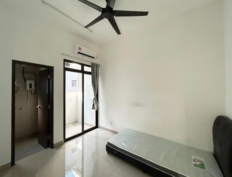 Terraced House for Rent in Iskandar Puteri (Nusajaya) (Johor) - Elena Lye - Bedroom - PropertyGuru.com.my