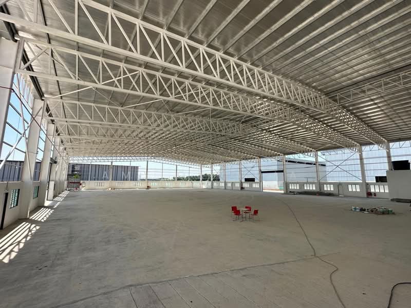 Commercial Semi-D for Sale in Kampung Bukit Changgang (Tanjong Duabelas) - Amy Oktavia - Interior - PropertyGuru.com.my