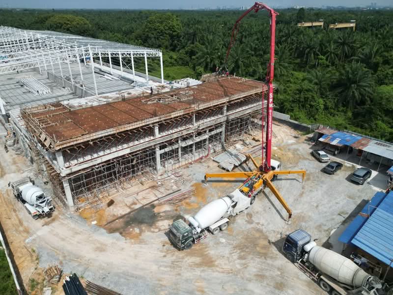 Commercial Semi-D for Sale in Kampung Bukit Changgang (Tanjong Duabelas) - Amy Oktavia - Exterior - PropertyGuru.com.my