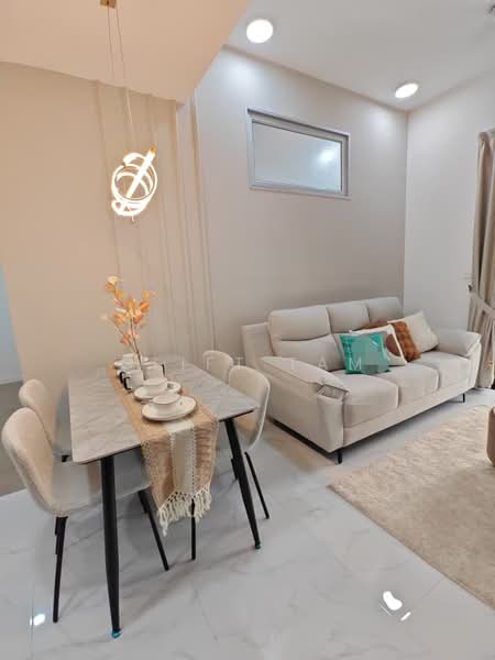 Servis Apartment untuk Disewa di Residensi 38 Bangsar - Clift Tam - Living Room - PropertyGuru.com.my