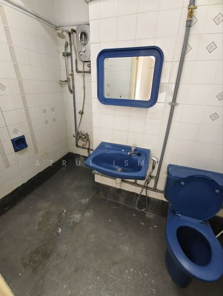 Apartment for Sale at Taman Setiawangsa - Azrul Ismail - Bathroom - PropertyGuru.com.my