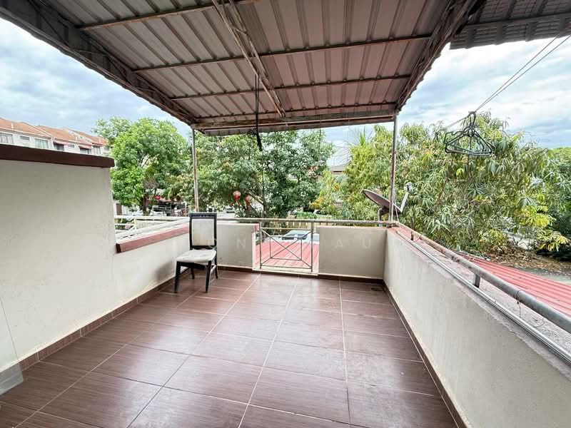 Terraced House for Sale in Semenyih (Selangor) - Tony Lau - Balcony - PropertyGuru.com.my