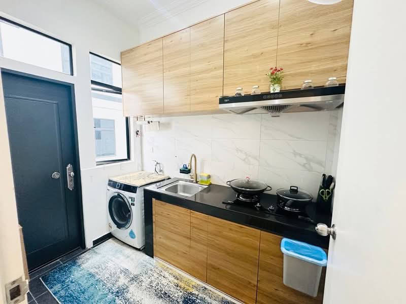 Semi-Detached House for Sale in Puncak Alam (Selangor) - Tengku June Tengku Mamat - Kitchen - PropertyGuru.com.my