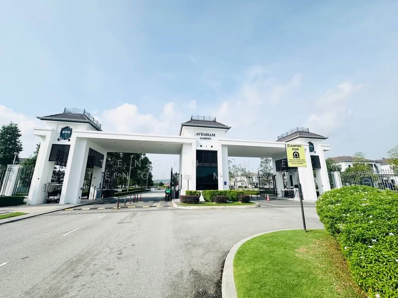 Semi-Detached House for Sale in Puncak Alam (Selangor) - Tengku June Tengku Mamat - Exterior - PropertyGuru.com.my