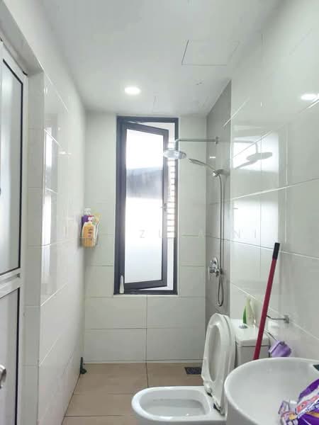 SkyVille 8 @ Benteng 8 untuk Untuk Disewa - RM 2,200 /bulan, Mac 2026 - Bathroom - PropertyGuru.com.my