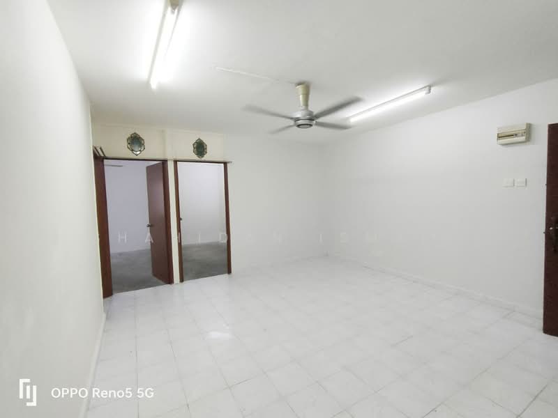 Desa Pandan Flat untuk Untuk Dijual - RM 295,000, Mac 2026 - Interior - PropertyGuru.com.my